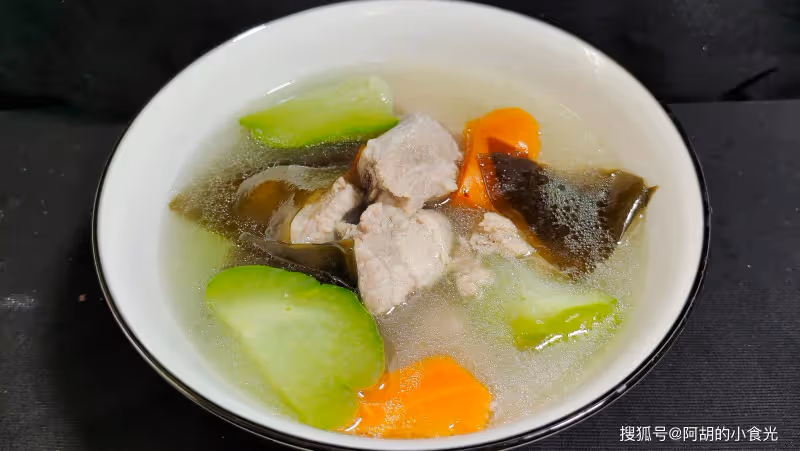伏天的第一口排骨,和它絕配!慢燉成湯,暑氣濕氣繞道走,每一口都是鮮美舒爽