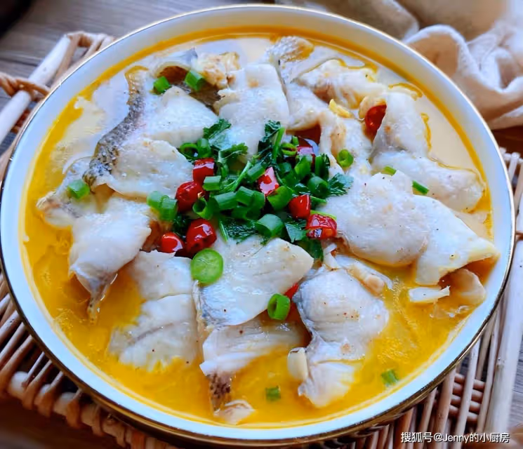 5道適合夏天吃的家常菜，開胃解饞又下飯，簡單不費力，下班照做