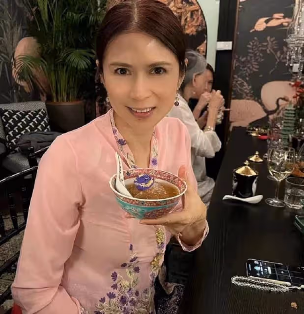 新加坡女神潘玲玲生日，一眾花旦重聚引回憶，鄭惠玉穿旗袍搶鏡