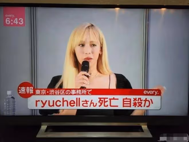 又一位明星自殺去世!年僅27歲,曾陪兒子慶生,因想做女人被網暴
