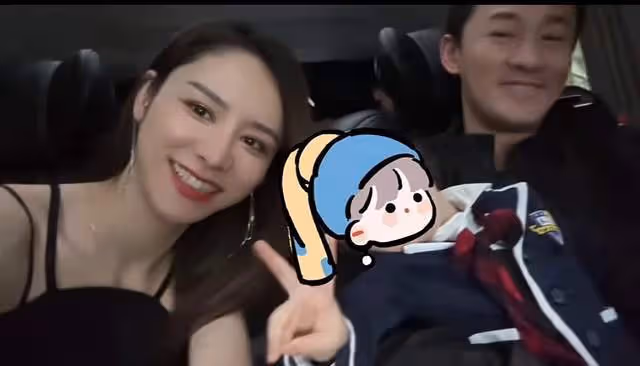 林峯參加2歲女兒畢業典禮,張馨月曬視頻,只給自己孩子遮臉挨批
