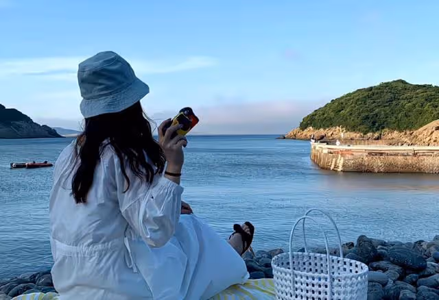 兩家父母商量婚事,小姑子得到准婆婆的授意,故意讓我和爸媽難堪