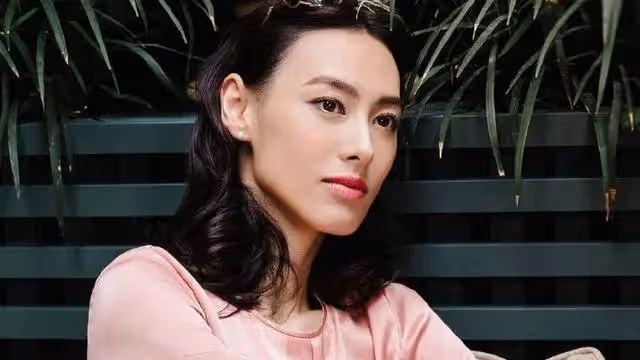 曝35歲梁洛施懷4胎！李澤楷陪她看婚紗，李嘉誠送上億豪宅安胎