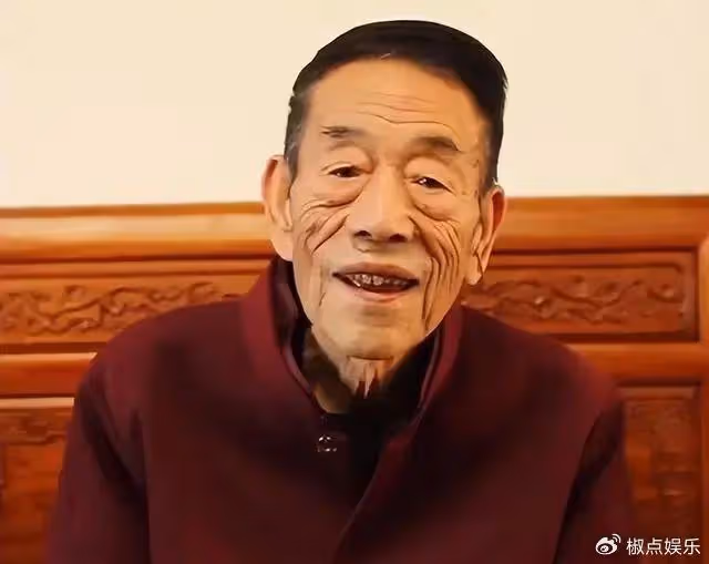 91歲楊少華住院!躺病床面容枯槁骨瘦如柴,多個儀器監護引擔憂