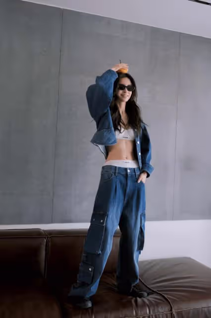 34歲baby曬巴黎度假美照,罕穿比基尼秀身材,全身零贅肉好養眼
