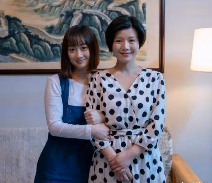「諜戰一哥」傅程鵬,捨棄16年糟糠之妻,凈身出戶娶小6歲美模!