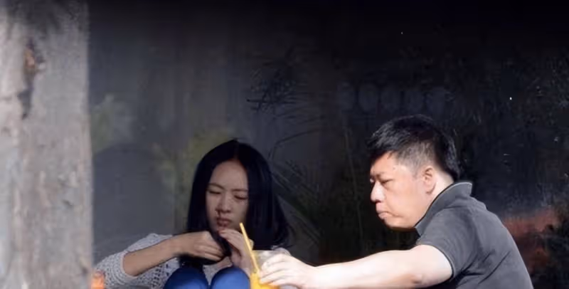 童瑤丈夫王冉:哈弗畢業,娶小17歲嬌妻,身家數億為妻子鋪路