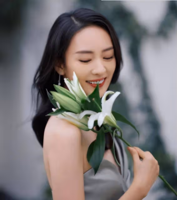 童瑤丈夫王冉:哈弗畢業,娶小17歲嬌妻,身家數億為妻子鋪路