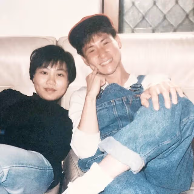 張學友夫婦30年前舊照曝光，容顏變化不大！