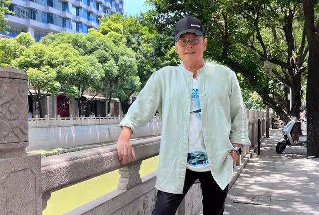 香港知名男星健康出問題,自曝生病四天瘦了13斤,被質疑患糖尿病
