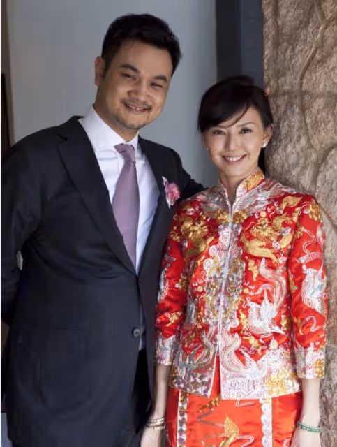 孫燕姿支持張惠妹演唱會,素顏露面打扮低調,外籍老公近照曝光