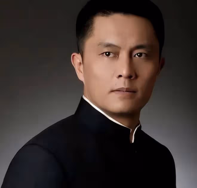 老戲骨常戎近況曝光!娶小17歲嬌妻熱衷下廚,60歲仍一身腱子肉