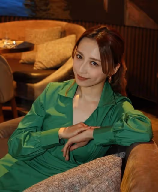 雙線發展!TVB女星劇接劇更是進軍飲食界,打理千尺餐廳當女強人