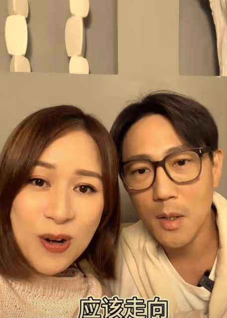 知名港星現身參加女兒畢業禮!期間不自覺落淚,女兒長相太像媽