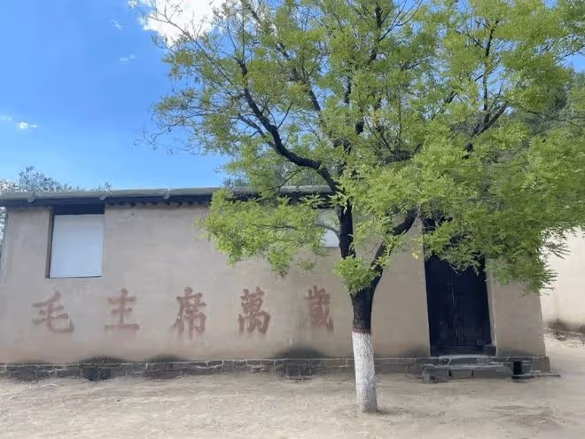 重走「進京趕考路」——人工智慧與大數據學院團隊赴革命聖地西柏坡學習