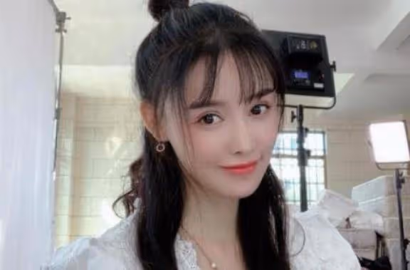 又有網紅整容失敗!從蕭薔、張檬到景甜,美女們別再折騰臉了