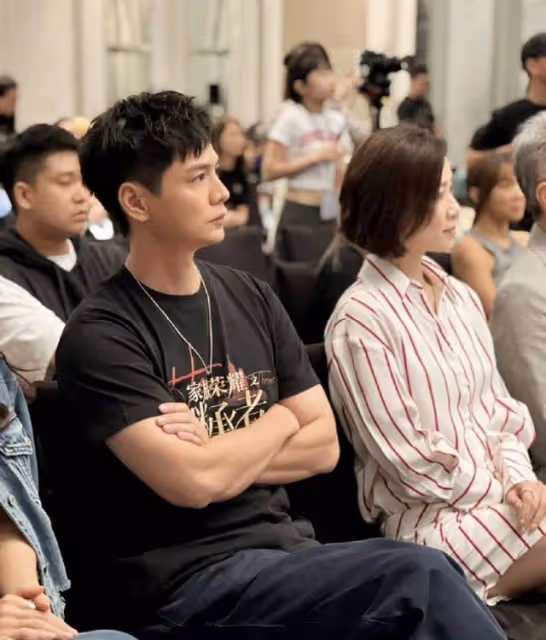 TVB視後曬美甲成果!「木偶鼻」被指越來越自然,鼻頭凹陷引關注