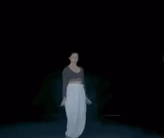 孫莉曬周末日常，再次跳舞大秀舞蹈功底，微笑時和女兒多多長超像