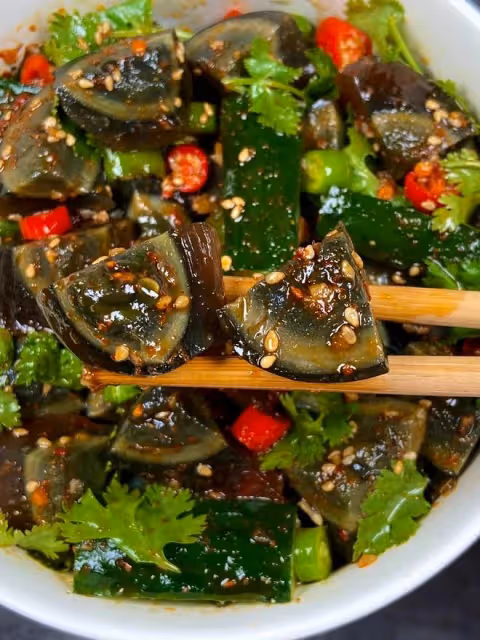 夏日開胃小涼菜「皮蛋拌黃瓜🥒」開胃減脂