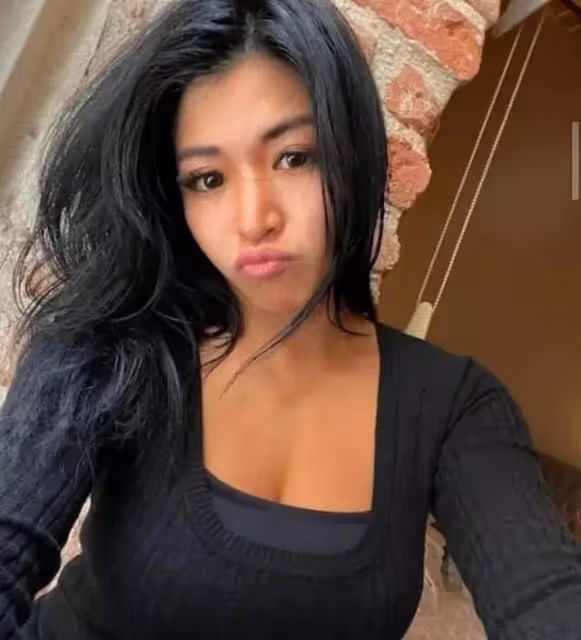 盼回巢!TVB女星離巢進駐社交平台曬豐滿上圍,網友期待回歸拍劇