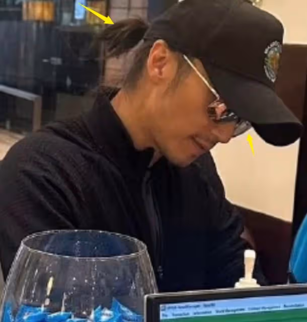 謝霆鋒父子罕同框,帶長子澳洲滑雪引爭議,打扮風格越來越像父親