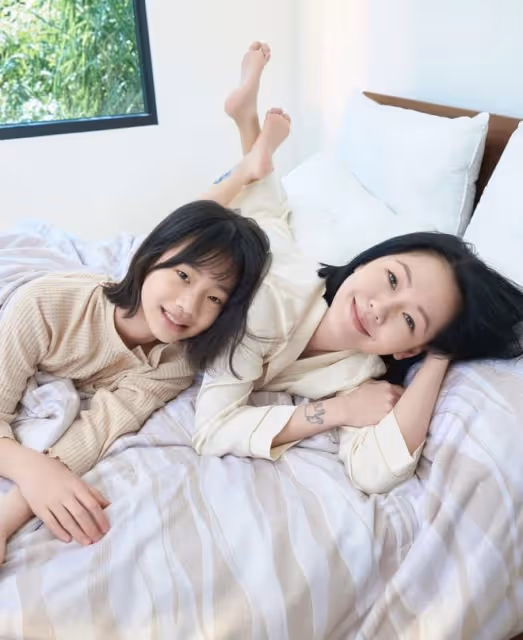 小S15歲二女兒再跳舞,露小蠻腰撩秀髮,舞技遭調侃:她在忙什麼