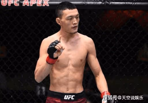 《八角籠中》格鬥是真的打嗎?《八角籠中》格鬥冠軍原型人物是誰?