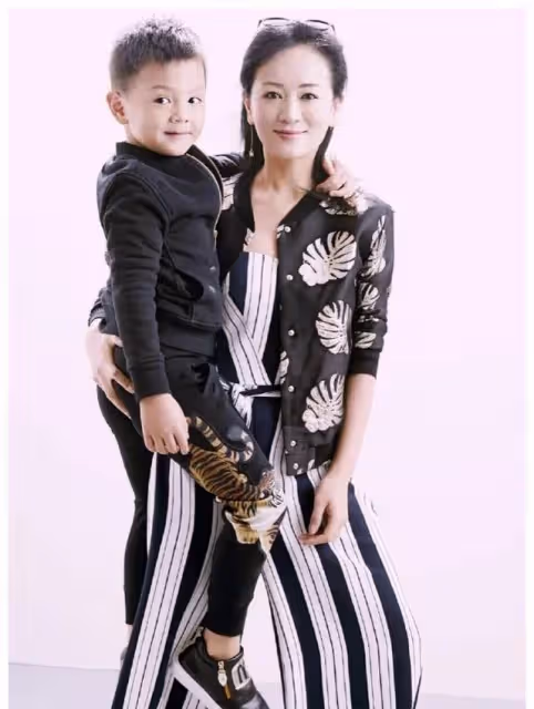 知名演員涓子:當紅時低調嫁圈外丈夫,先後生兩子,46歲越活越美