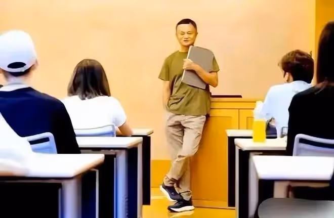 58歲馬雲又現身塞拉耶佛!穿百元T恤街頭喝啤酒,20天遊覽6個國家