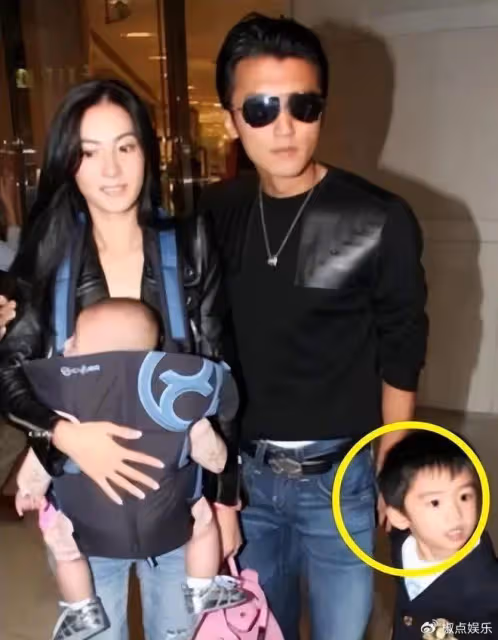 謝霆鋒罕見帶長子出遊!Lucas多張正面照曝光,父子倆如複製粘貼