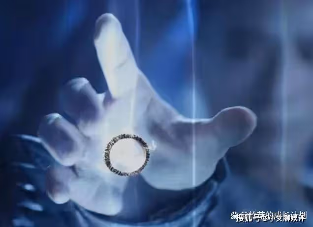 《玉骨遙》星尊大帝親手殺了白薇皇后,他的假深情太虛偽