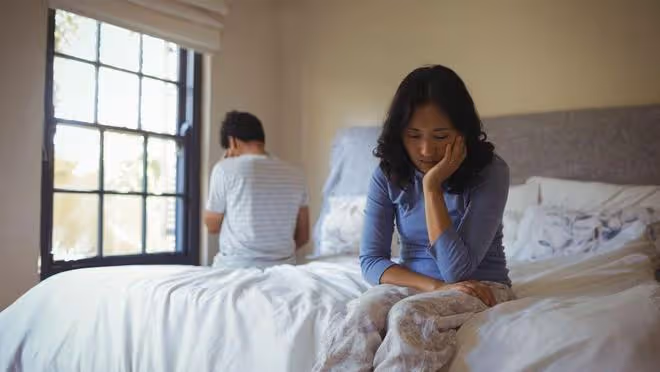 女子拿自己的絲襪騙男人,沒想到騙出了意外收穫,後悔嫁給他