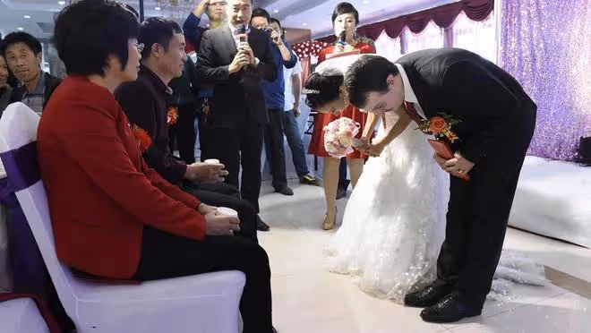 丈母娘一記耳光,打醒了上門女婿的土豪夢,直接拉著妻子去離婚