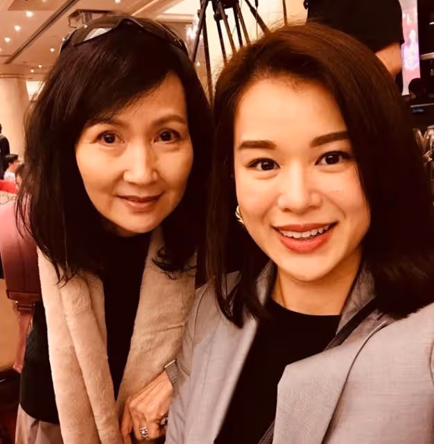 65歲陳美琪氣質依舊,素顏狀態很好,不輸61歲的關之琳