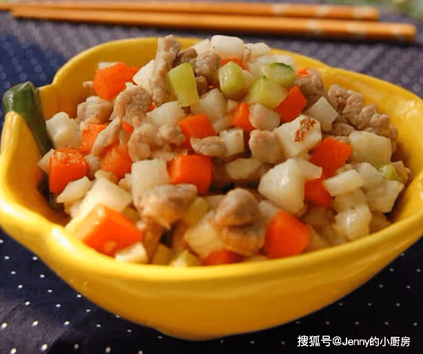 三伏天,多給家人吃5種根莖蔬菜,健脾養胃,補充營養,健康過夏