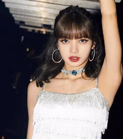 Lisa將solo出道,個人單曲預告曝光,人稱人間芭比跳舞姬