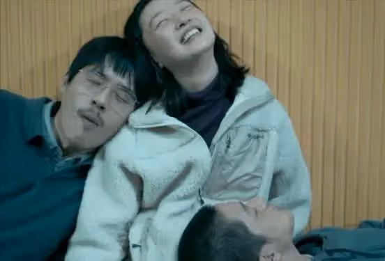 戀愛緋聞才不到一年,周冬雨變化不大,劉昊然卻像換了一個人