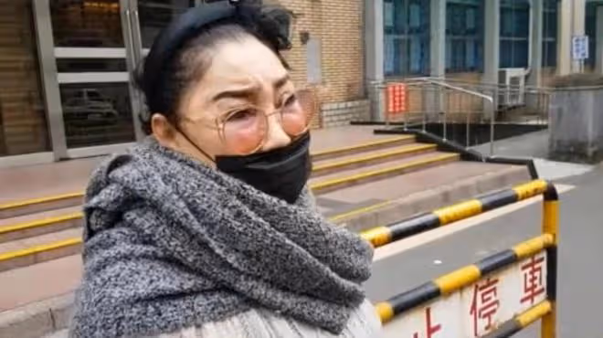 69歲知名歌手將入獄!欠債65萬被判刑3年2月,曾因中風無收入來源