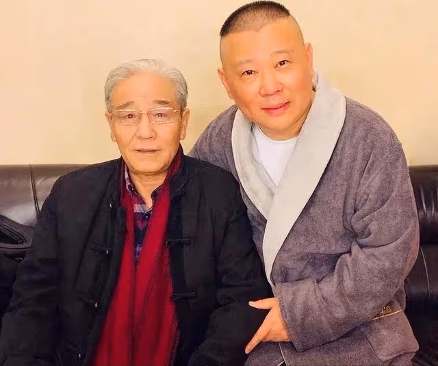 郭德綱不懂京劇?5個字回應打臉王佩瑜,田立禾正面站隊老郭