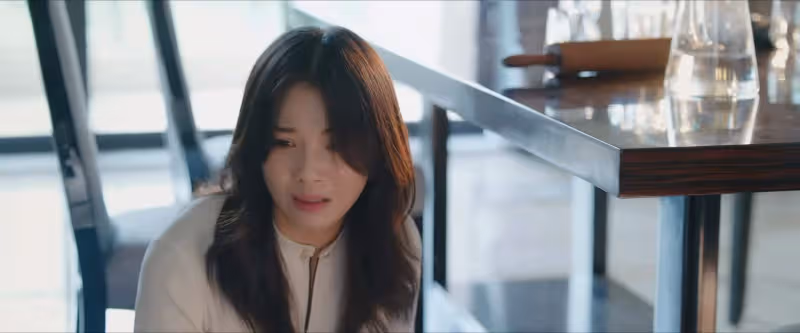 《做自己的光》《不完美受害人》口碑對比,真是沒對比就沒有傷害