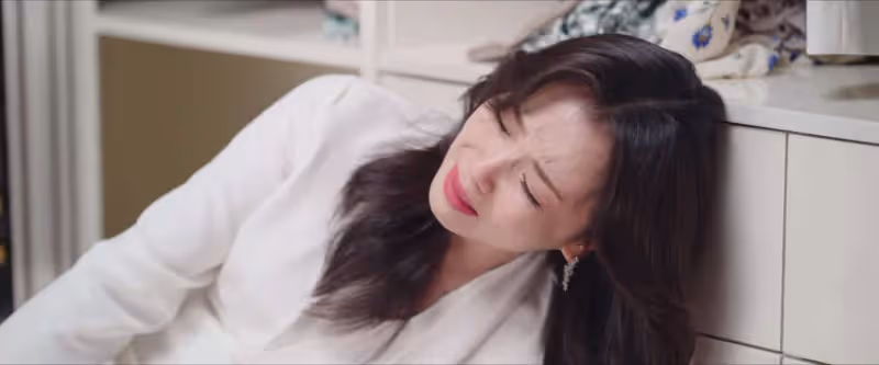 《做自己的光》《不完美受害人》口碑對比,真是沒對比就沒有傷害