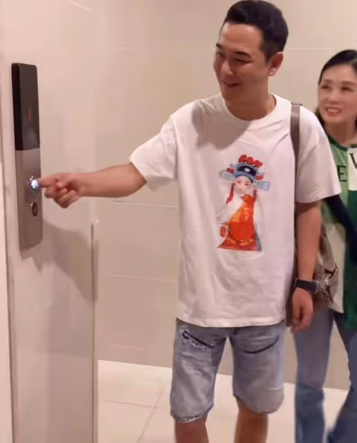 吳瓊曬家庭日常,吃菜用手抓,婆婆臉色難看,稱呼被指像僱傭關係