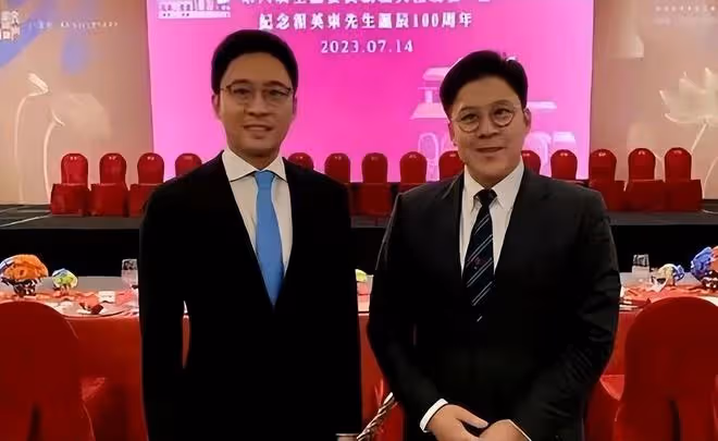 霍家人大團聚:大房成員的躊躇滿志,將二房的尷尬展現得淋漓盡致