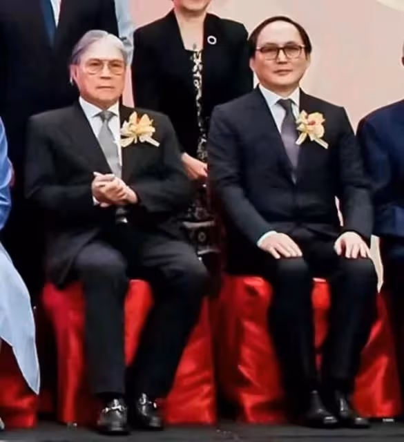 霍家人大團聚:大房成員的躊躇滿志,將二房的尷尬展現得淋漓盡致