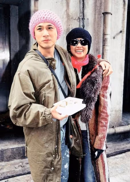 近況曝光!港知名女星身材消瘦依舊凍齡,曾因暴肥被導演停工減肥