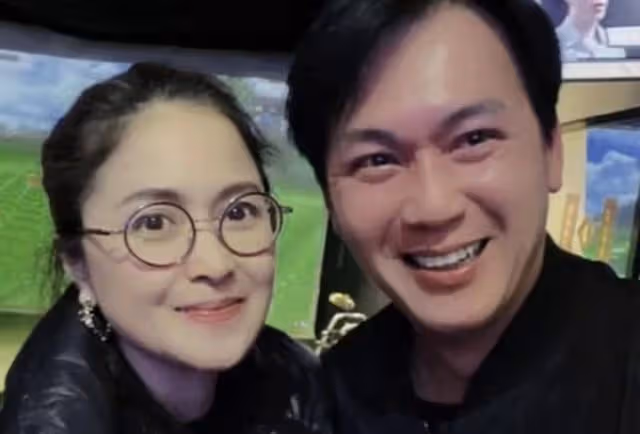 近況曝光!港知名女星身材消瘦依舊凍齡,曾因暴肥被導演停工減肥