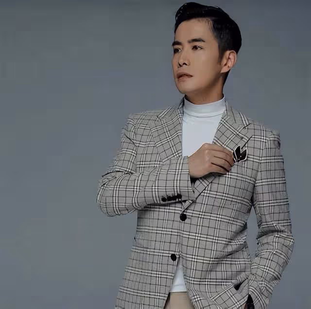 北上發展不易!TVB男星曝曾10個月無工開,更只能睡在朋友家沙發