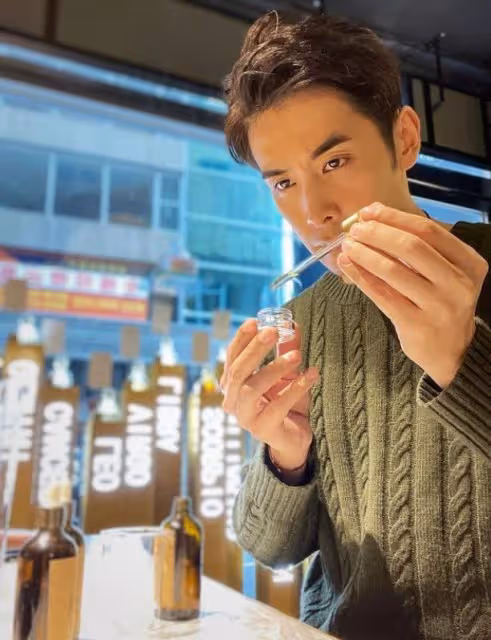 北上發展不易!TVB男星曝曾10個月無工開,更只能睡在朋友家沙發