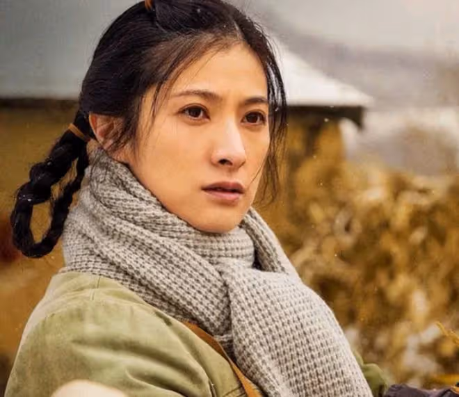 隋俊波攜女到瑞士過暑假!女兒罕曝光五官精緻,高顏值像極了媽媽