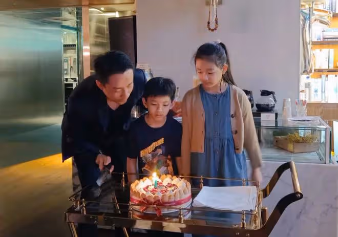 張蘭再曝大S台獨行徑,對著恐龍教導孫子們:一定要做龍的傳人